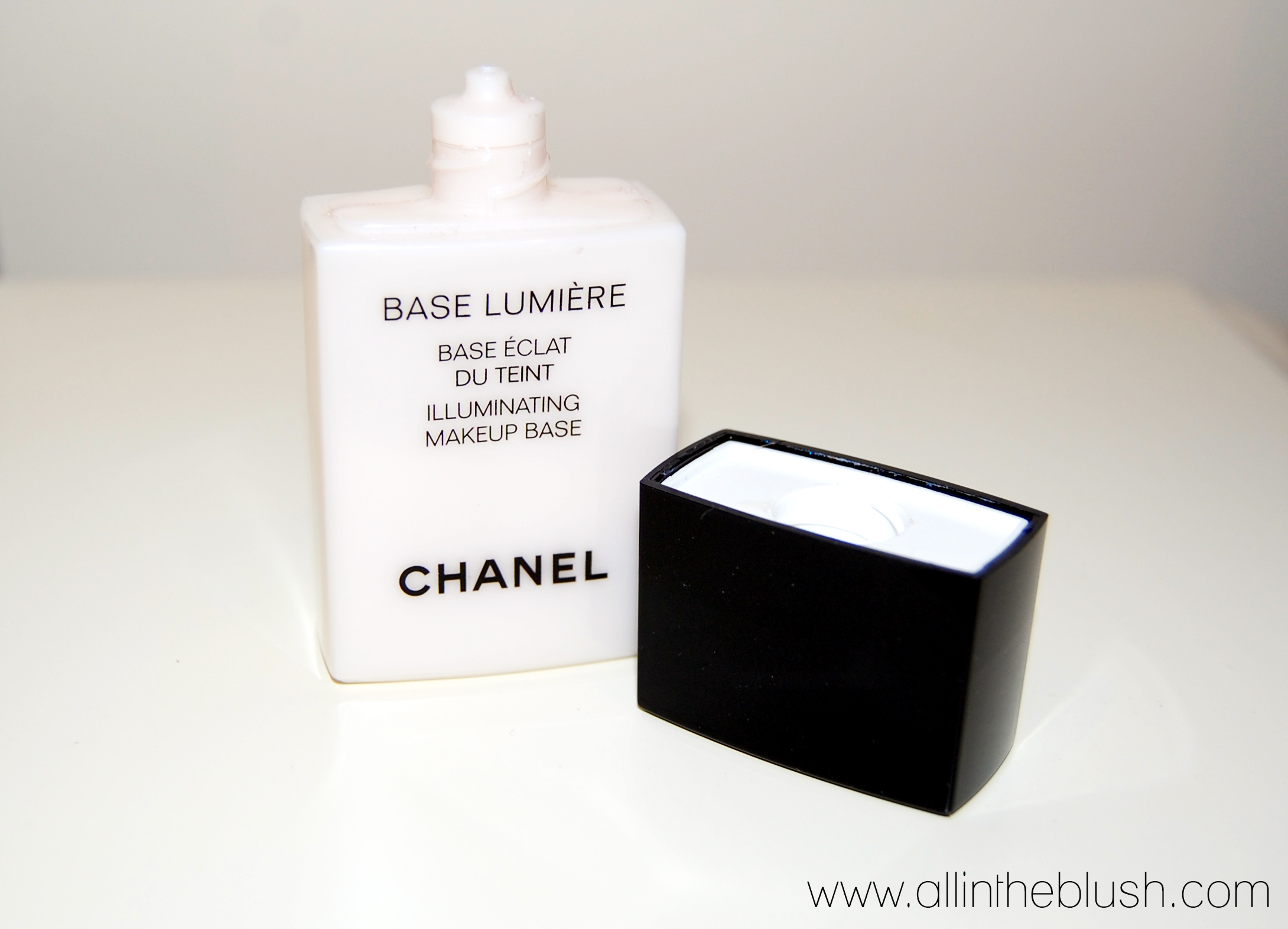 Chanel Base Lumière Illuminating Makeup Base