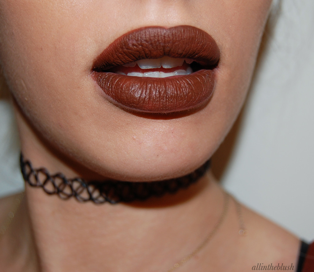 Lime Crime Salem Velvetine