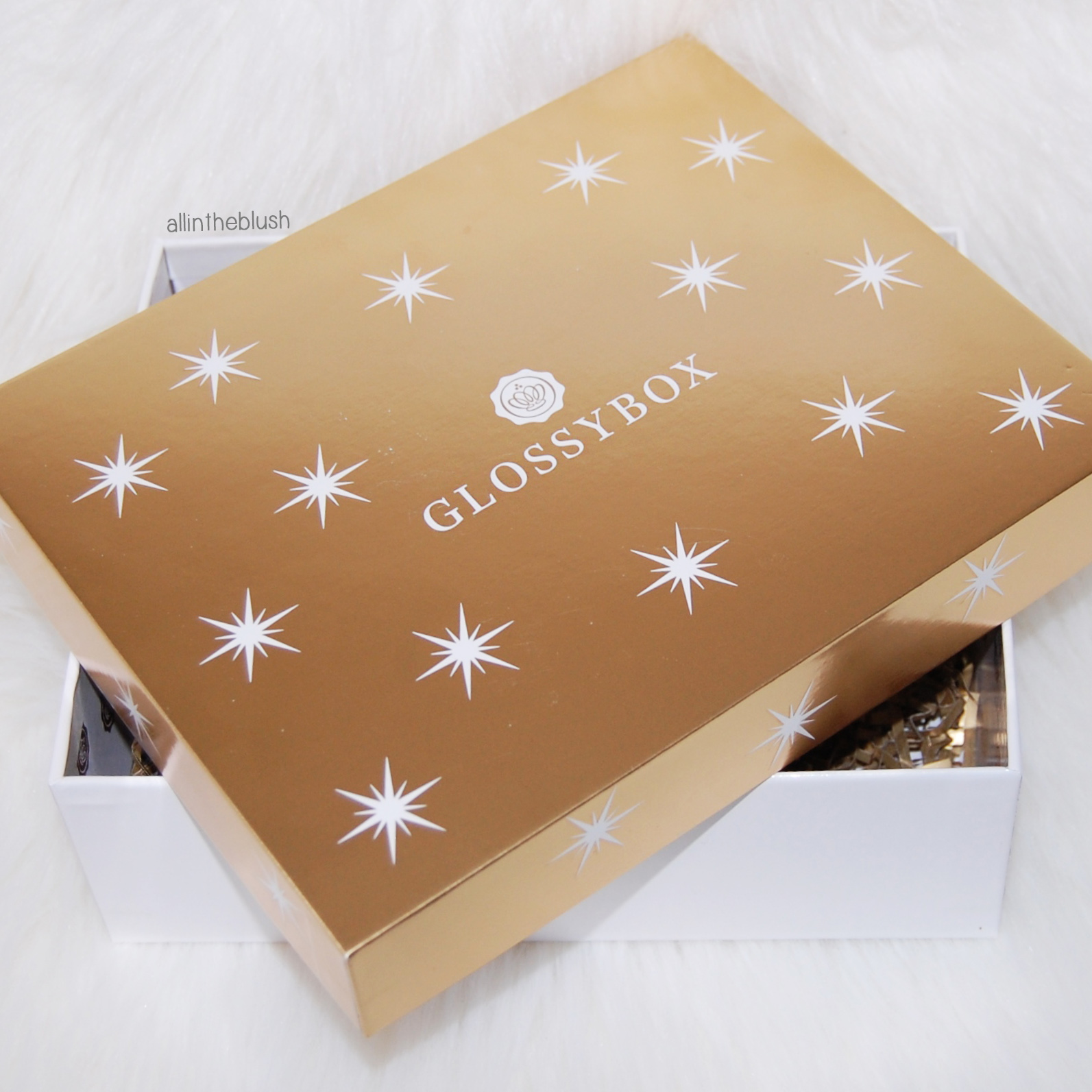 Review: Glossybox Holiday 2016 Limited Edition Box