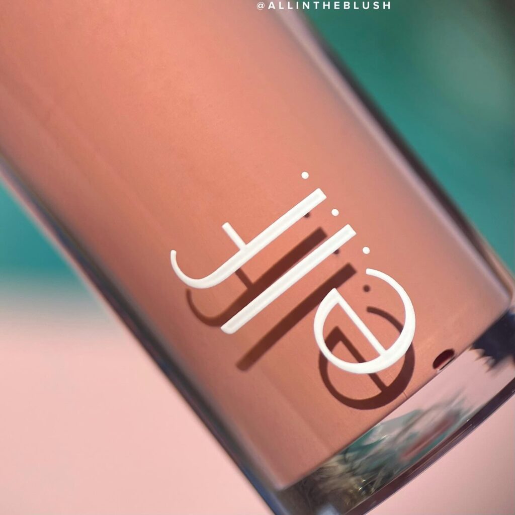 Swatching the e.l.f. Cosmetics Camo Liquid Blush