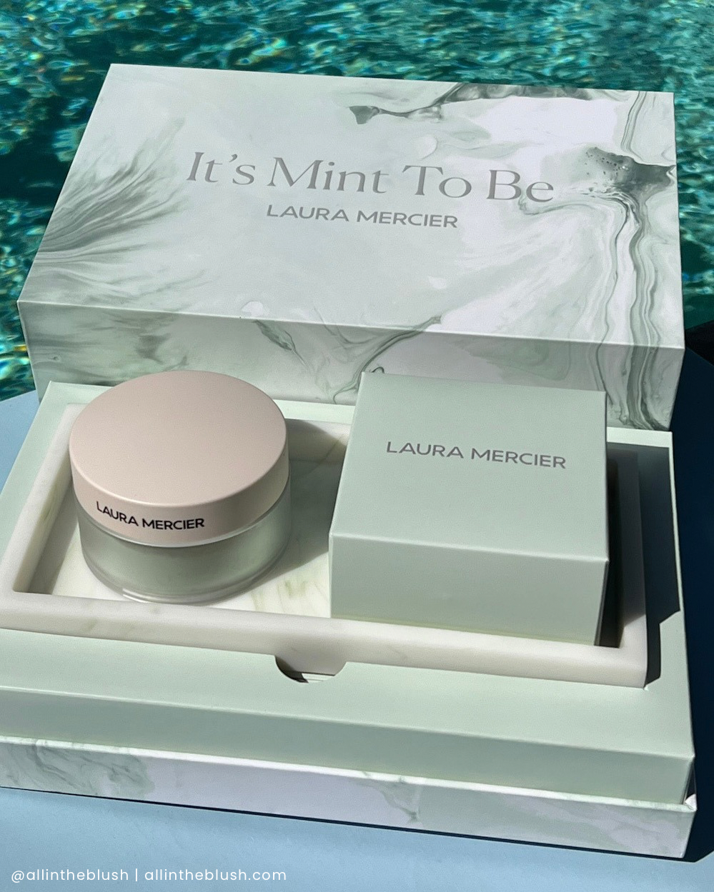 New Laura Mercier Mint Ultra-Blur Setting Powder