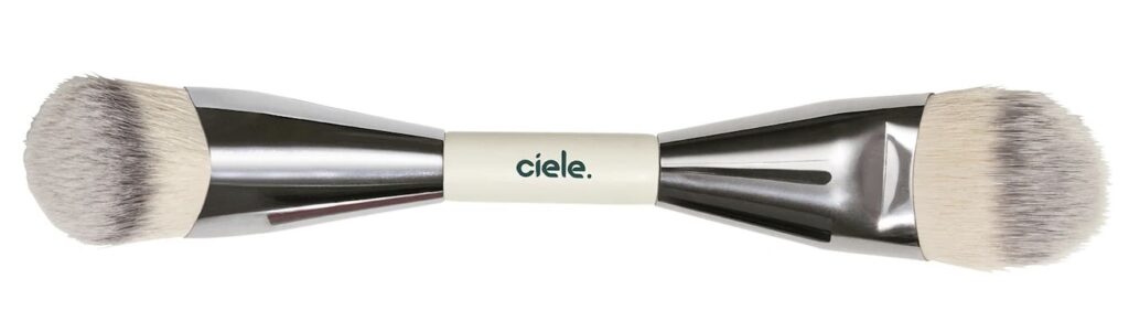 CIELE COSMETICS The Blush Brush